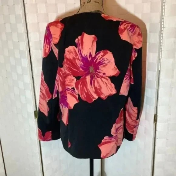 Victor Costa floral blazer size medium - Picture 3 of 9